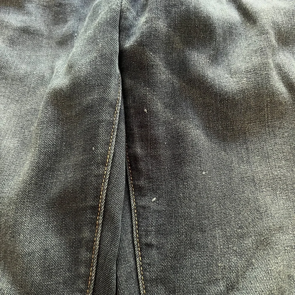 PAIGE bootcut denim jeans! - Picture 3 of 3